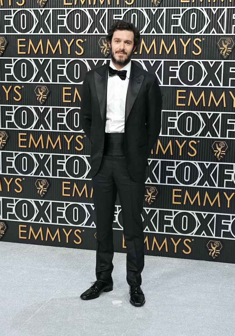 إطلالات النجوم خلال حفل توزيع جوائز الإيمي Emmy Awards 2024