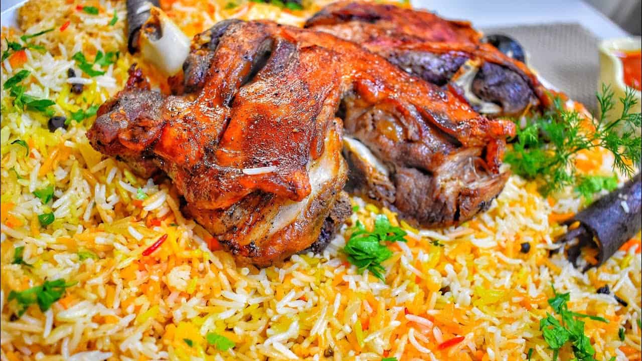 أشهى الأطباق الشعبية والعصرية من المطبخ السعودي