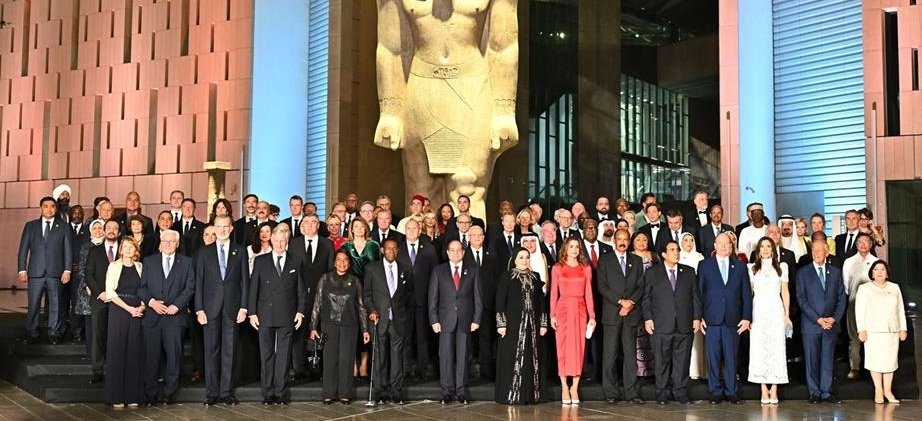 افتتاح المتحف المصري الكبير كامل