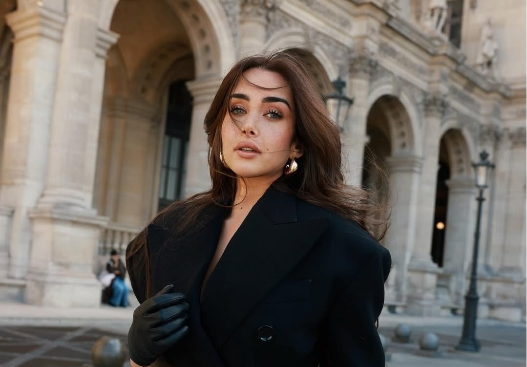 سحر الأسود… أجمل إطلالات النجمات لاحتفالك بالعام الجديد