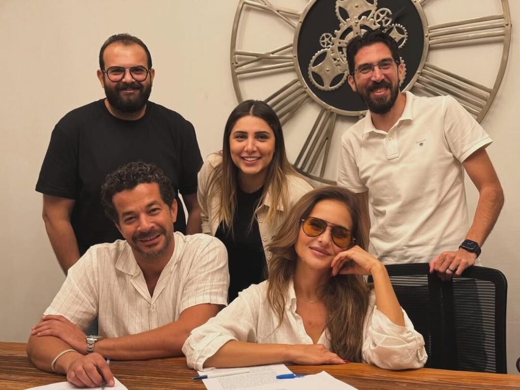 نيللي كريم وشريف سلامة في كواليس مسلسلات رمضان 2026.