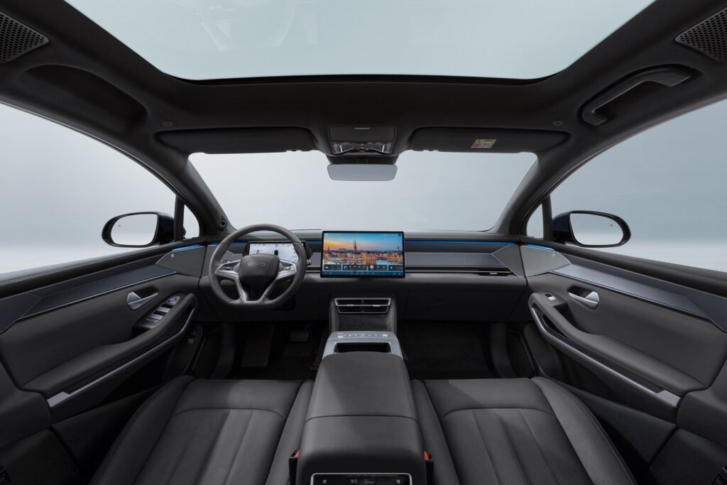BYD Atto 8 Hybrid spacious 7-passenger interior and dashboard.