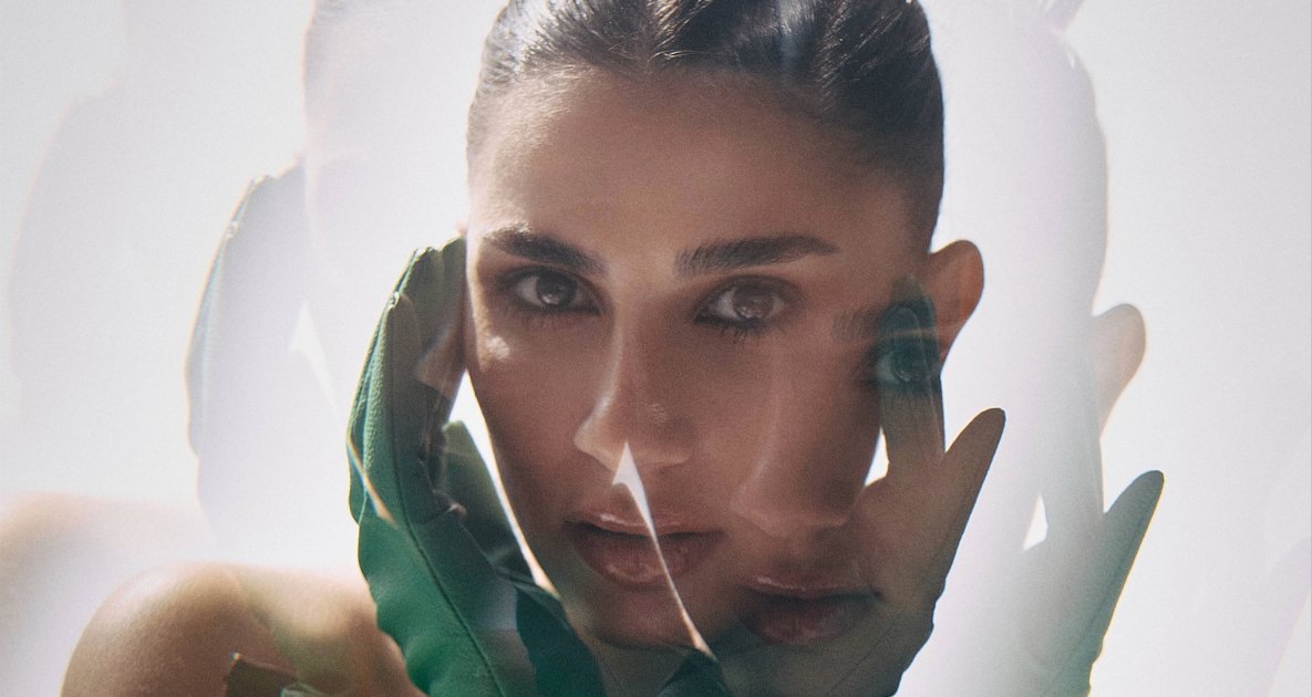 فرح نخَول تُغني شارة مسلسل "لوبي الغرام" وتخوض أولى تجاربها التمثيليَة