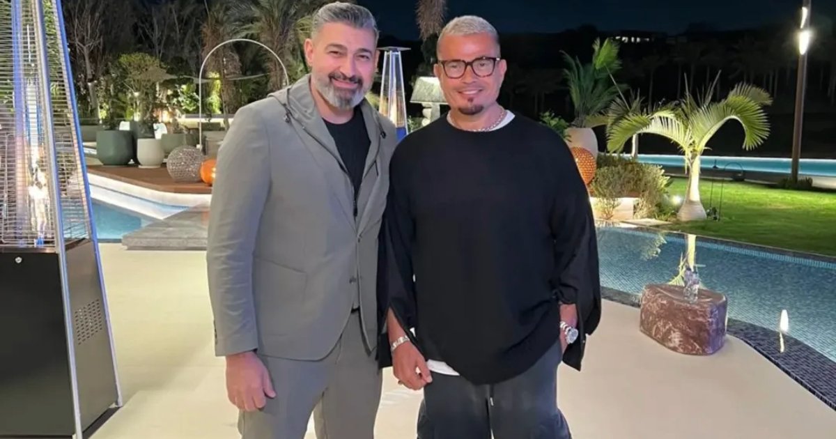 عمرو دياب يحتفل بنجاح «نقصاك القعدة» ويجتمع بنجوم الفن والرياضة والأعمال