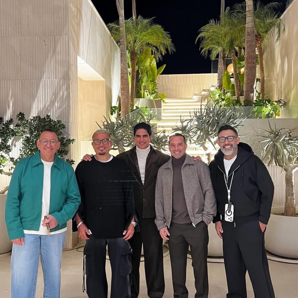 عمرو دياب في سحور خاص بحضور نجوم الفن والرياضة