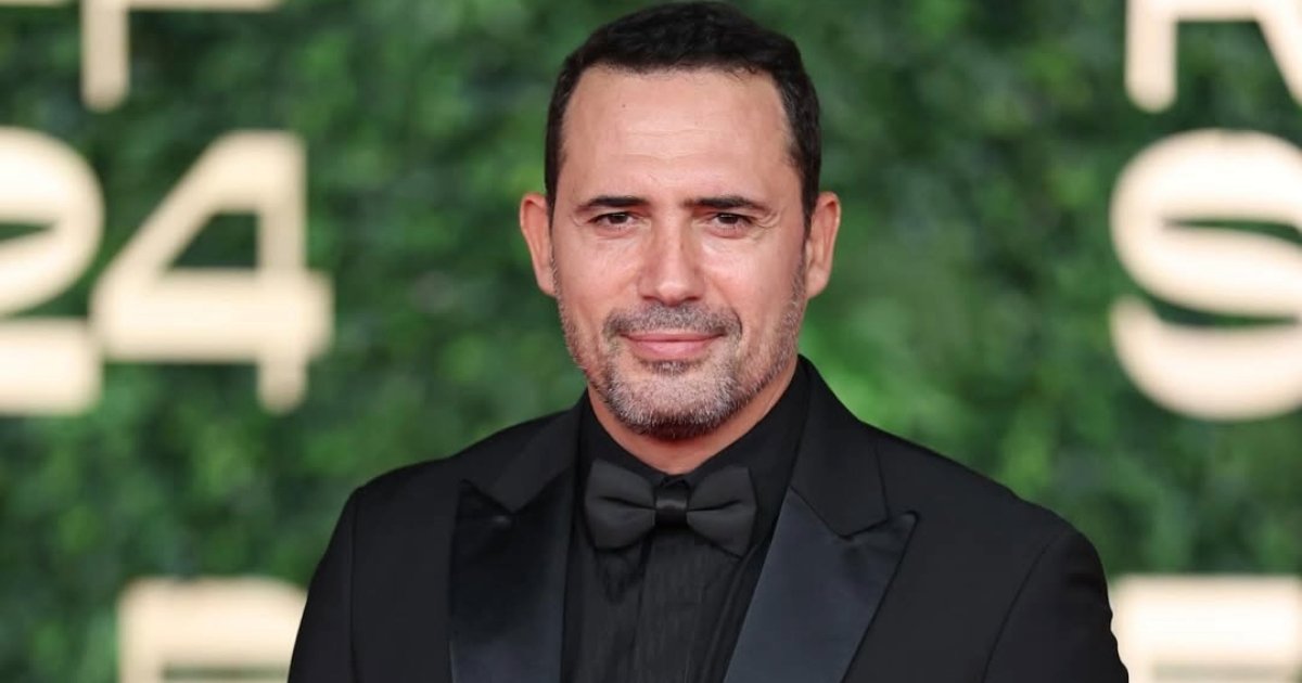 عن فيلمه «صوفيا».. ظافر العابدين يتوج بجائزة أفضل مخرج في مهرجان مانشستر السينمائي 