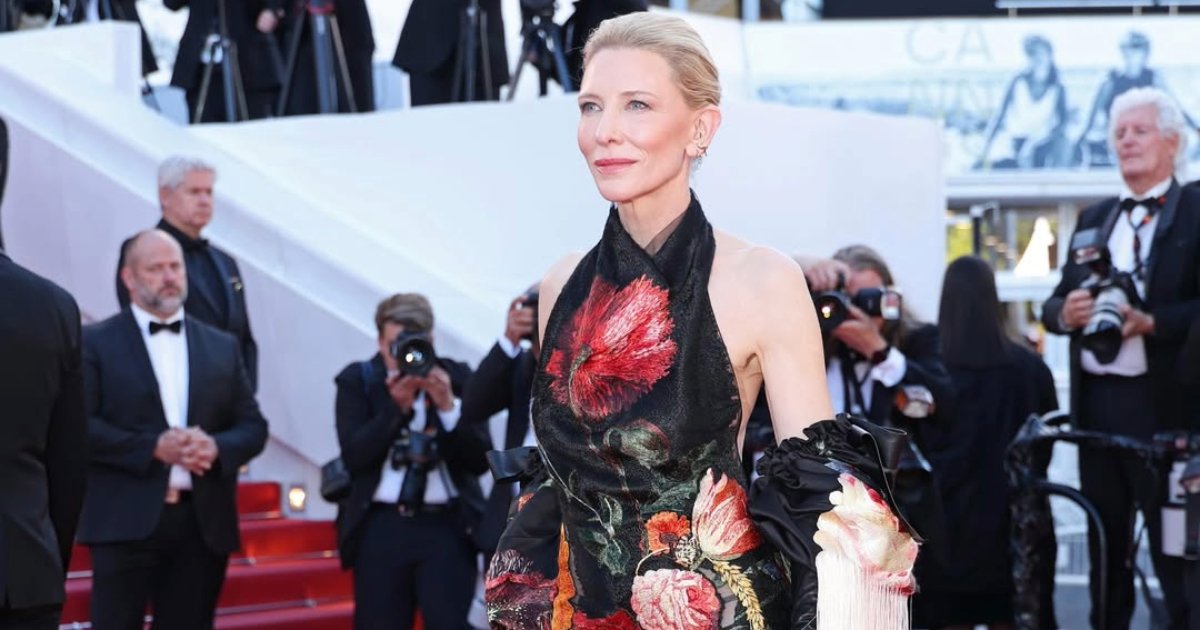 مستوحى من لوحة فنية.. كيت بلانشيت بفستان لافت من Givenchy بمهرجان كان