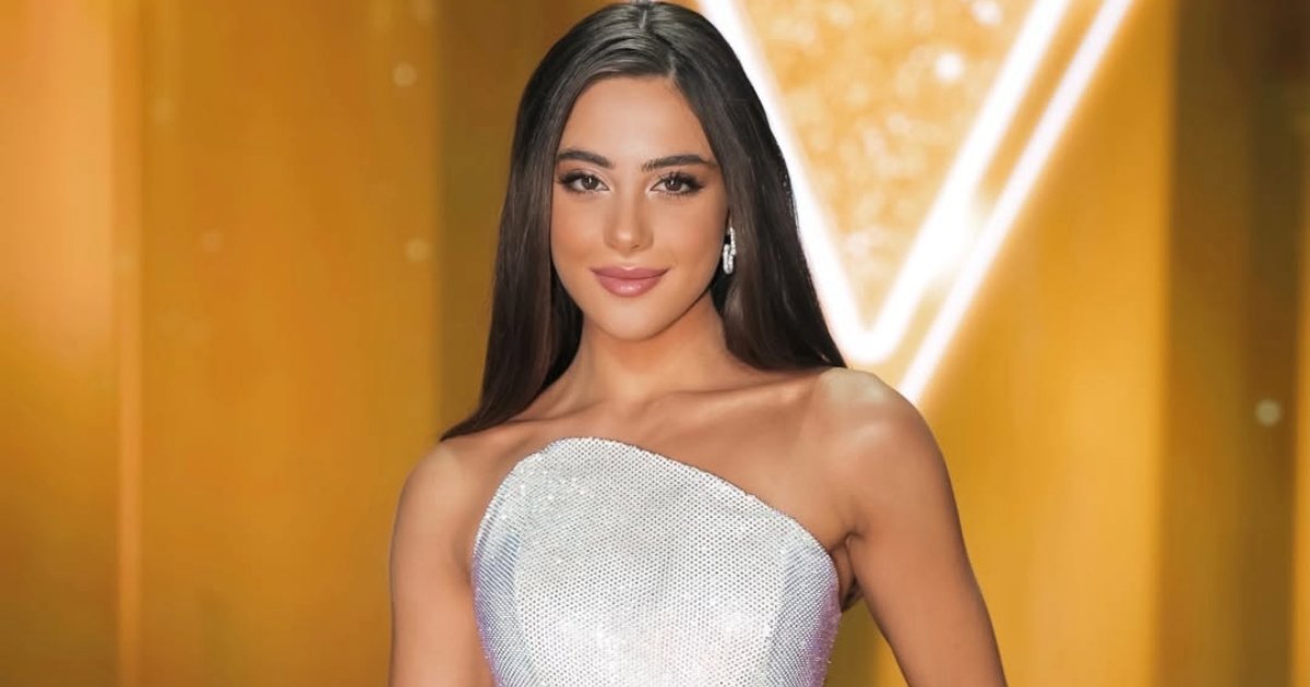 أندريا طايع تتألق بإطلالة عصرية في ختام برنامج «The Voice Kids»