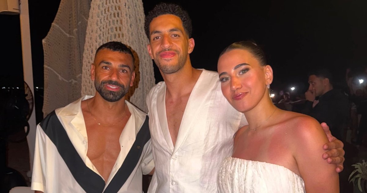 بحضور محمد صلاح.. مصطفى شوبير يواصل تصدر الترند بعد احتفاله بعقد قرانه